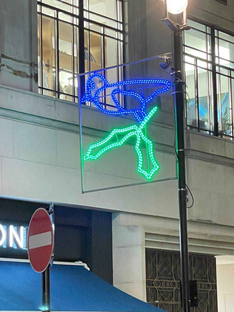 Caption – Silent Disco Walking Tours London