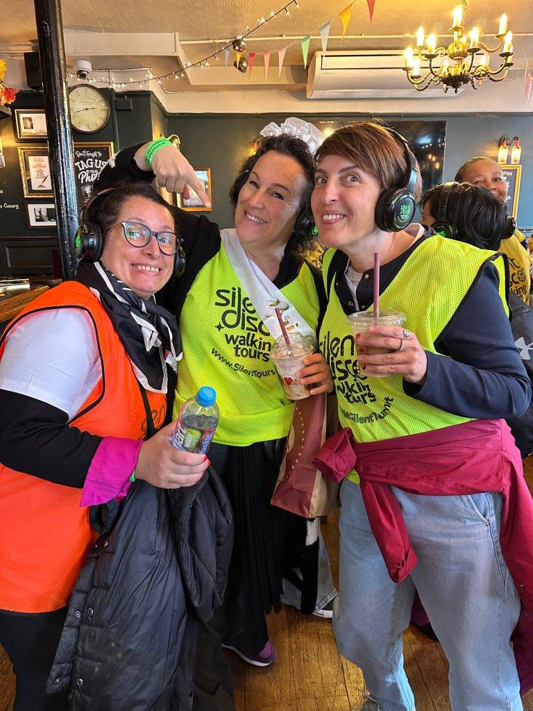 Caption – Silent Disco Walking Tours London