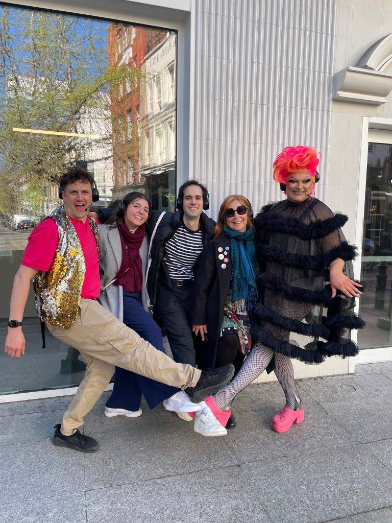 Caption – Silent Disco Walking Tours London